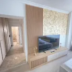 Solid Barrels Luxury Apartamento Mamaia
