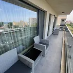 Solid Barrels Luxury Apartamento Mamaia