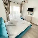 Solid Barrels Luxury Mamaia