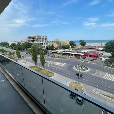 Solid Barrels Luxury Mamaia
