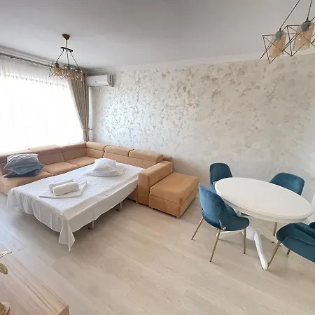 Solid Barrels Luxury Apartament Mamaja