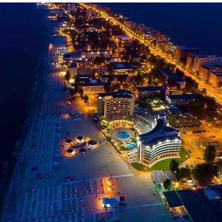 Solid Barrels Luxury Appartement Mamaia
