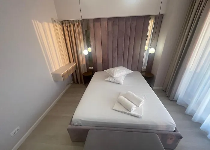 Solid Barrels Luxury Apartment