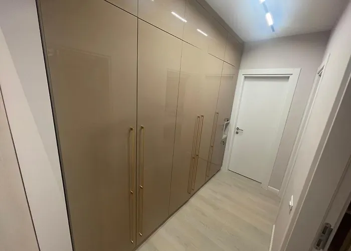 Solid Barrels Luxury Apartment