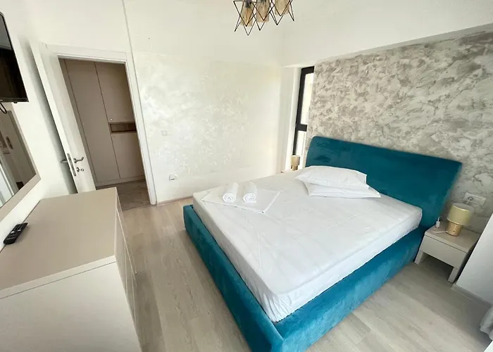 Solid Barrels Luxury Mamaia